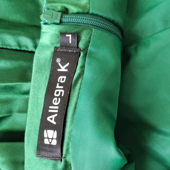 Skirt - Picture 3 of 3